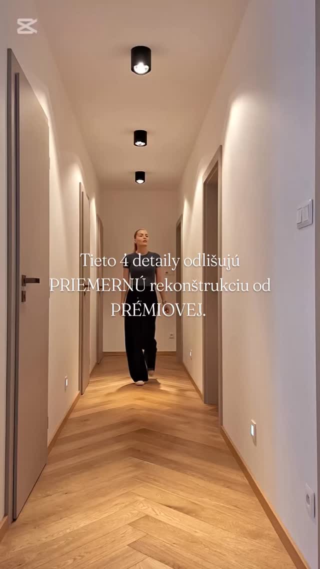 1.dvere s plnou drevotrieskovou výplňou alebo masívnym jadrom v kombinácii s CPL povrchom. CPL je vysoko odolný laminát, ktorý výborne odoláva poškriabaniu, nárazom, vlhkosti aj každodennému používaniu. Preto je ideálnou voľbou do domácností aj investičných bytov.
A netreba zabúdať na prenos zvuku kde pri drevotrieske nemáte takmer žiadne súkromie.

2.jednotná podlaha bez zbytočných prechodových líšt. Vytvára čistý a nadčasový vzhľad. Nie je to len trendy výstrelok ale neoddelitelná súčasť kvalitných interiérov.

3.Jedno stropné svetlo dnes nestačí. Kombinácia priameho, nepriameho a náladového osvetlenia vytvára atmosféru a mení celý dojem z interiéru.

4. Dostatok zásuviek, správne umiestnené vypínače a príprava na budúce technológie sú detaily, ktoré oceníte každý jeden deň.

Práve tieto detaily odlišujú priemernú rekonštrukciu od tej, ktorá bude kvalitná a nadčasová aj o 10 rokov.
Čo z toho považujete vy za dôležité ? Napíšte nám v komentári🔥